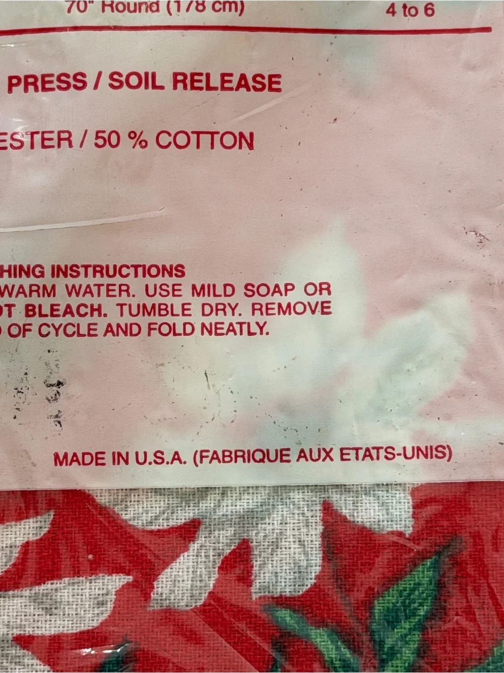 🆕Vintage 1990s Color Tone poinsettia red Christmas tablecloth 52”x52” NOS cotton